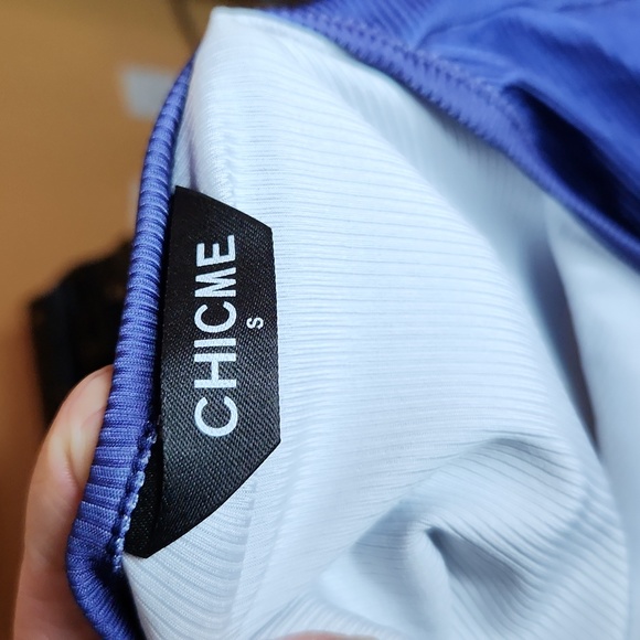 Colorblock Henley Long Sleeve Shirt with Lace Detail - Picture 4 of 5